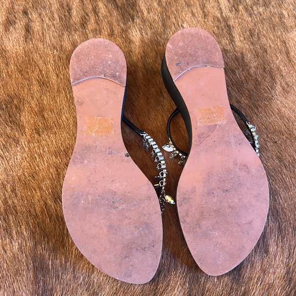 Yellow Box Sandals - Picture 7 of 13